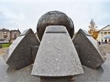 Глобус Череповца, памятник